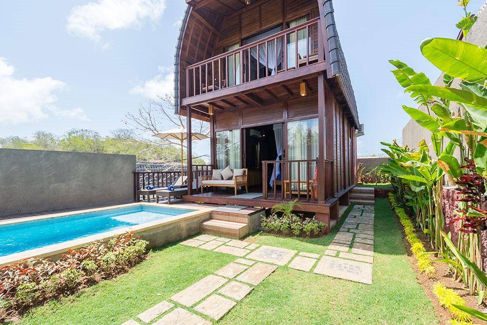Couple's villa