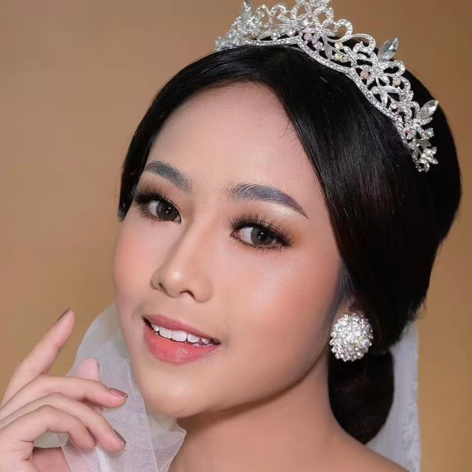 Juneth Makeup
