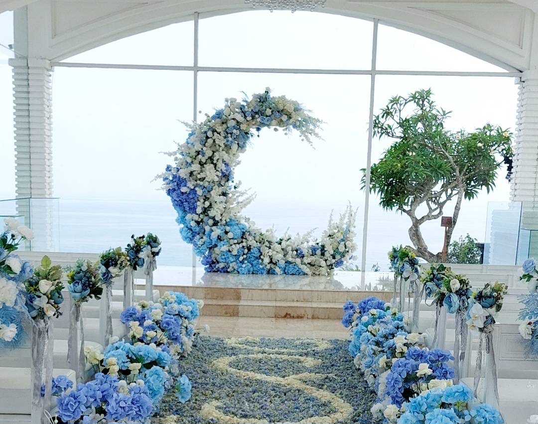 Blue Chapel Dream